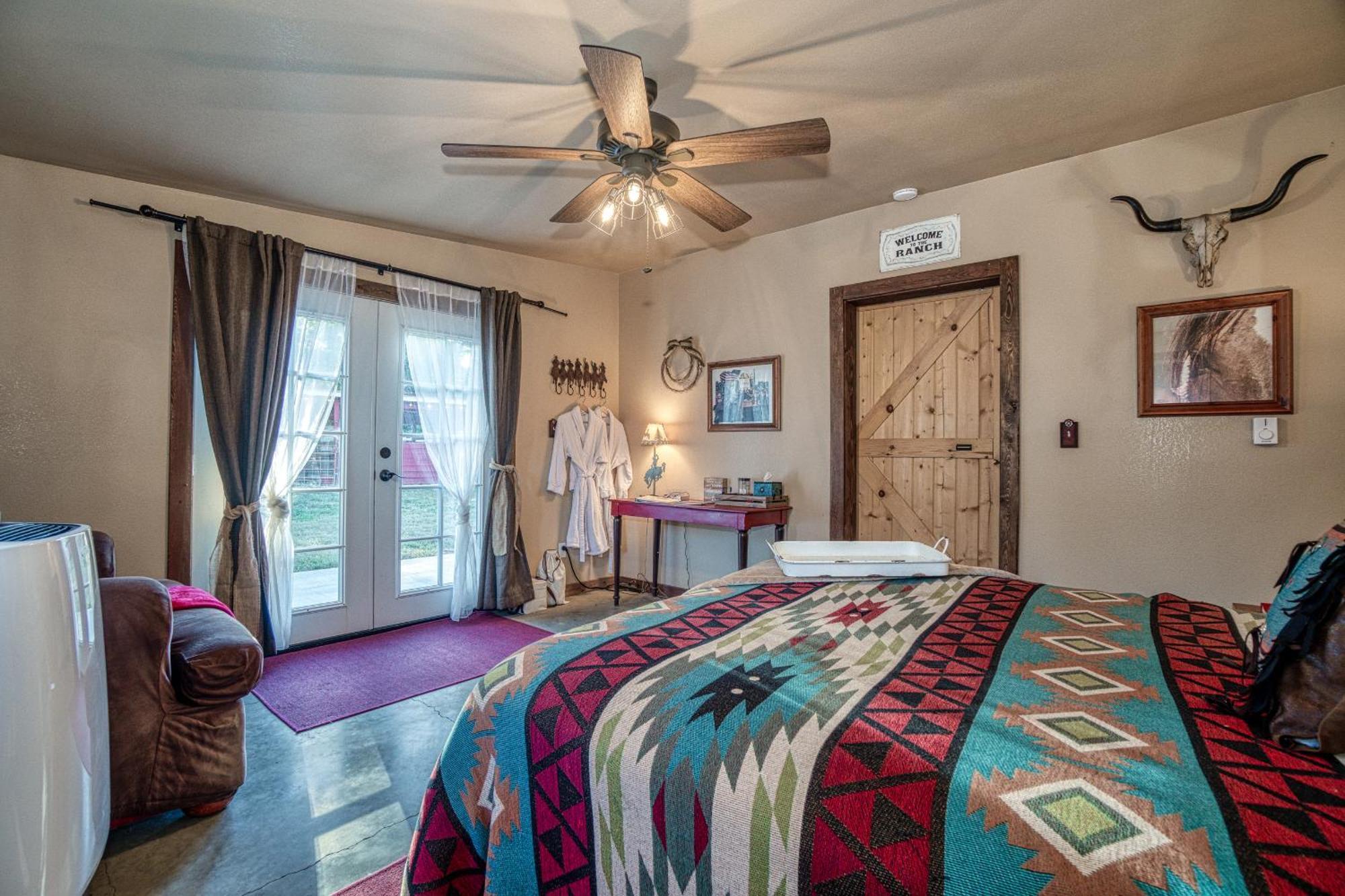 Вилла Soul Whispering Ranch Retreat Upper Lake Экстерьер фото