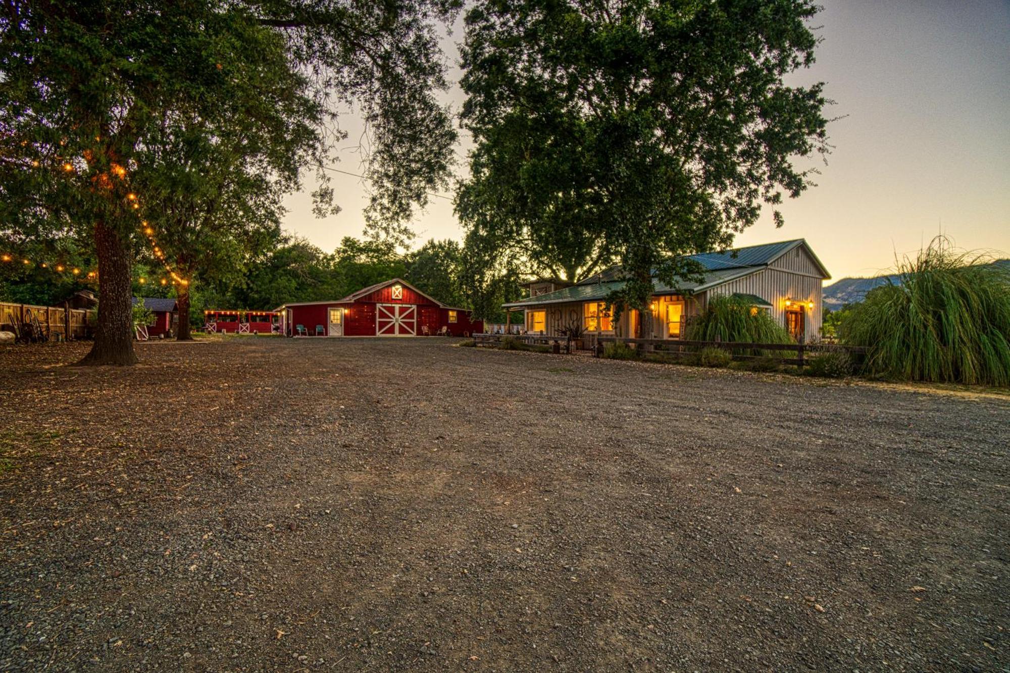 Вилла Soul Whispering Ranch Retreat Upper Lake Экстерьер фото